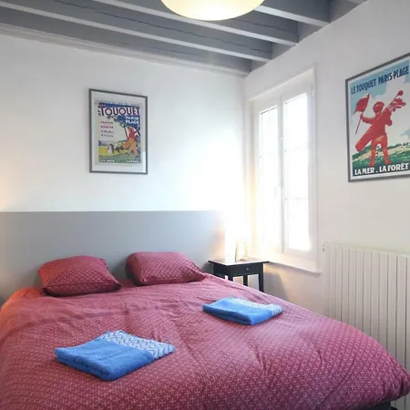 Holiday home Entre Et Golf *